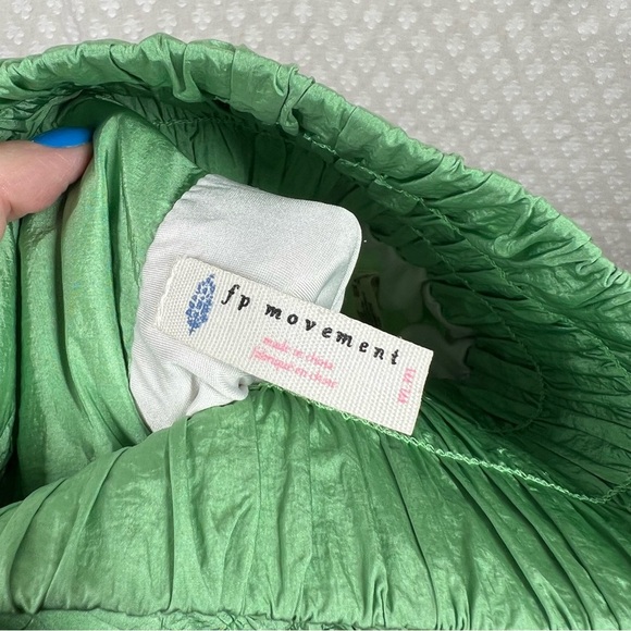 Free People Movement Green High Rise The Way Home Shorts - Picture 5 of 6